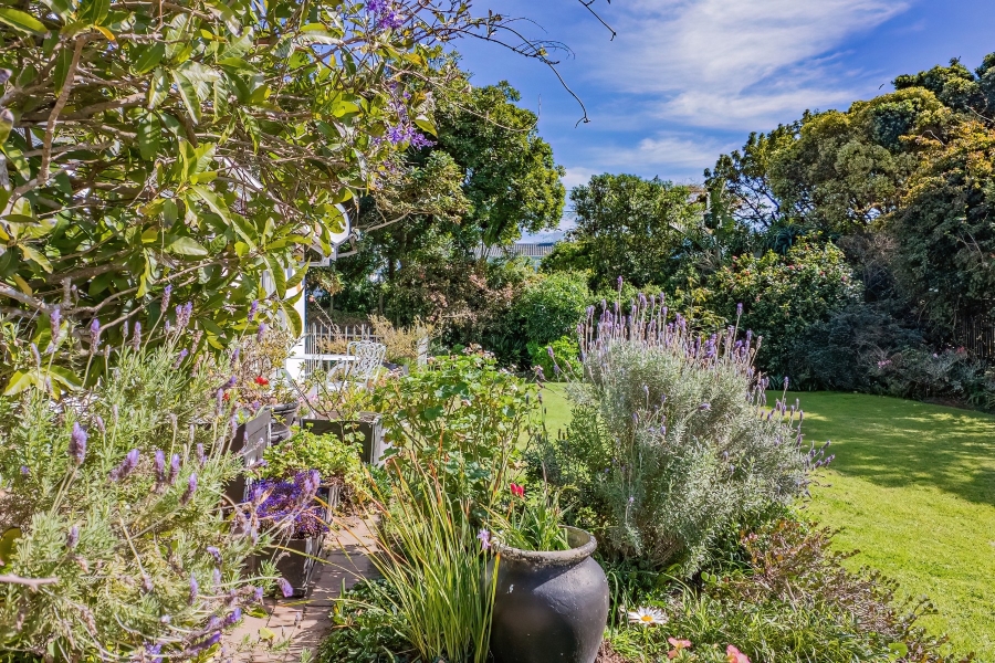 3 Bedroom Property for Sale in Upper Robberg Western Cape
